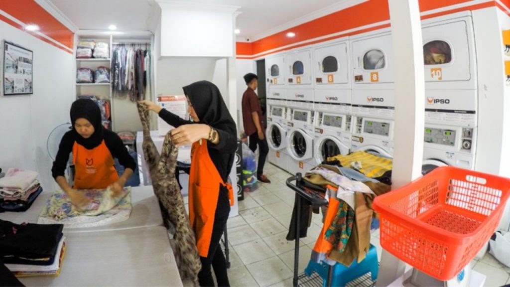 Warung Kopi di Jalan Ir Juanda: Saingan Rival Saat Citimall Datang